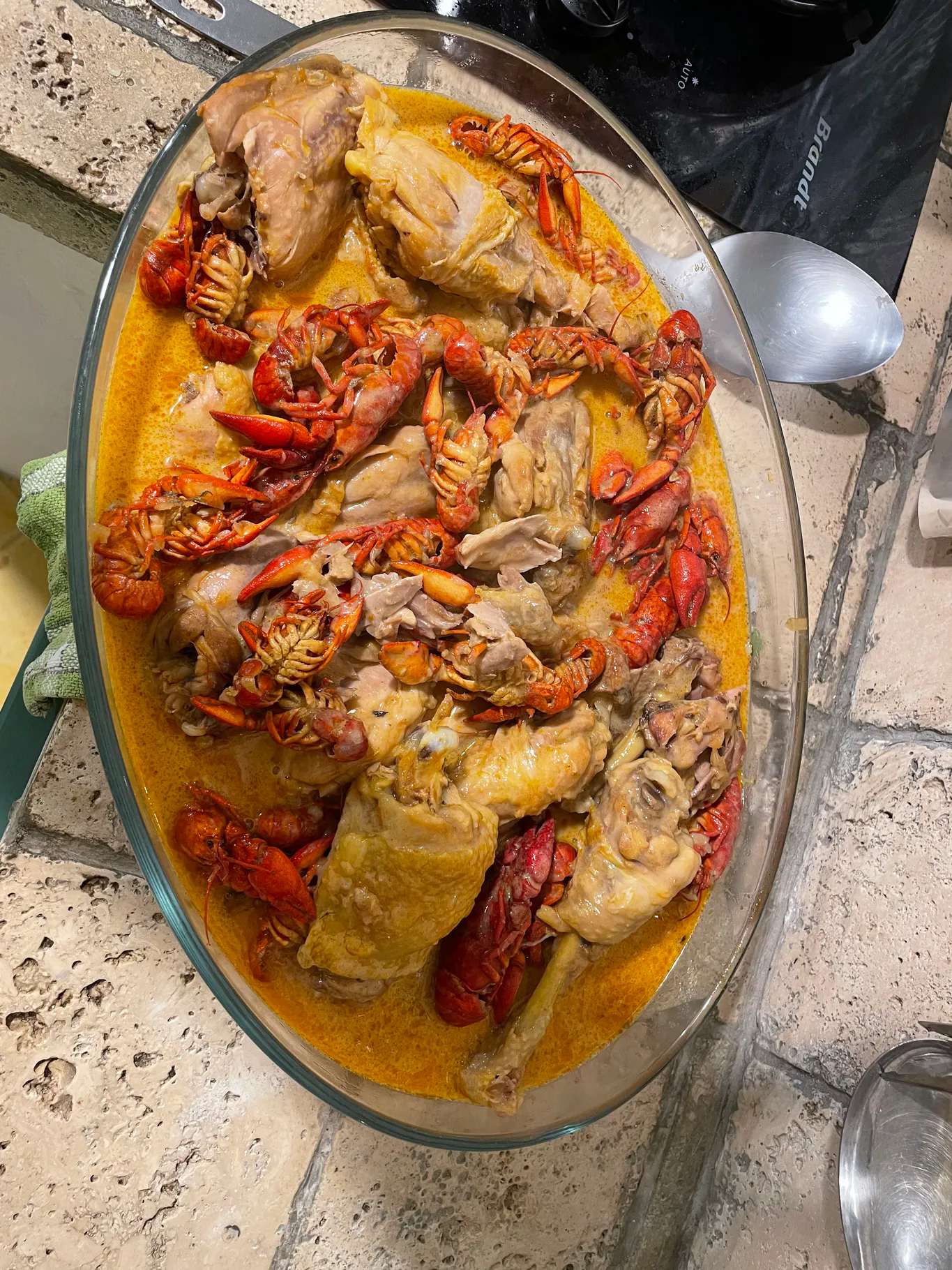 plat de poulet aux écrevisses